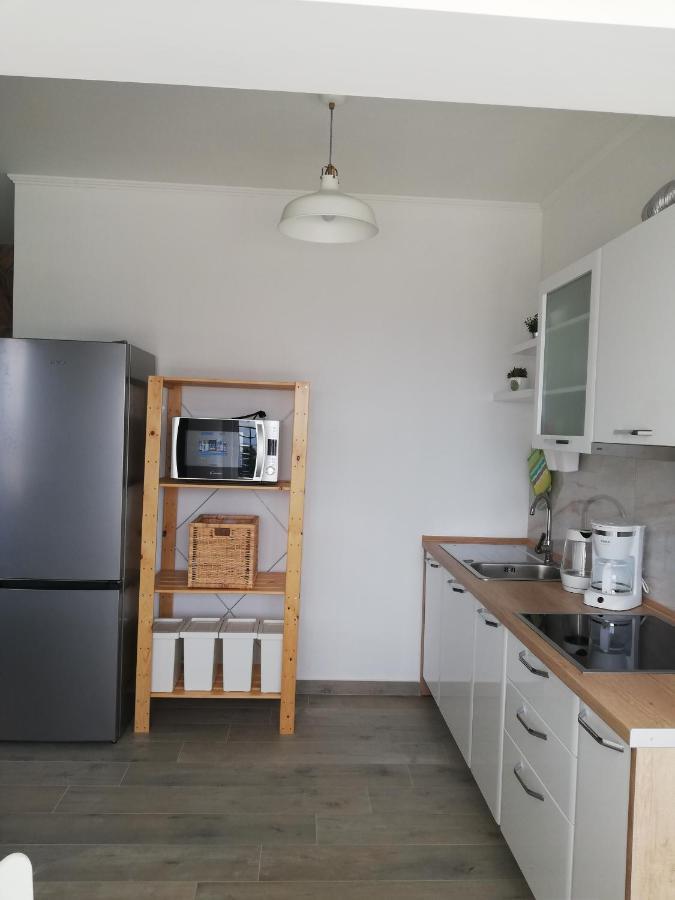 Mundanije Apartments Tinjarosa מראה חיצוני תמונה